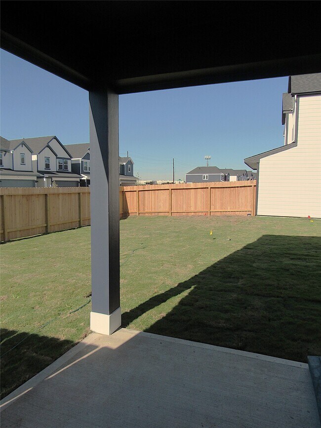 Building Photo - 2807 Glengary River Wy