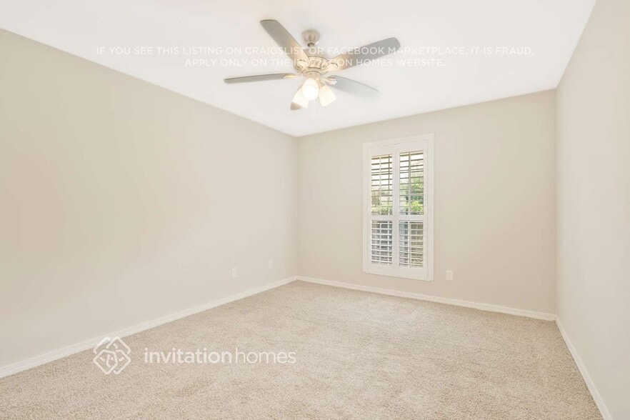 Building Photo - 2241 Staggerbush Dr