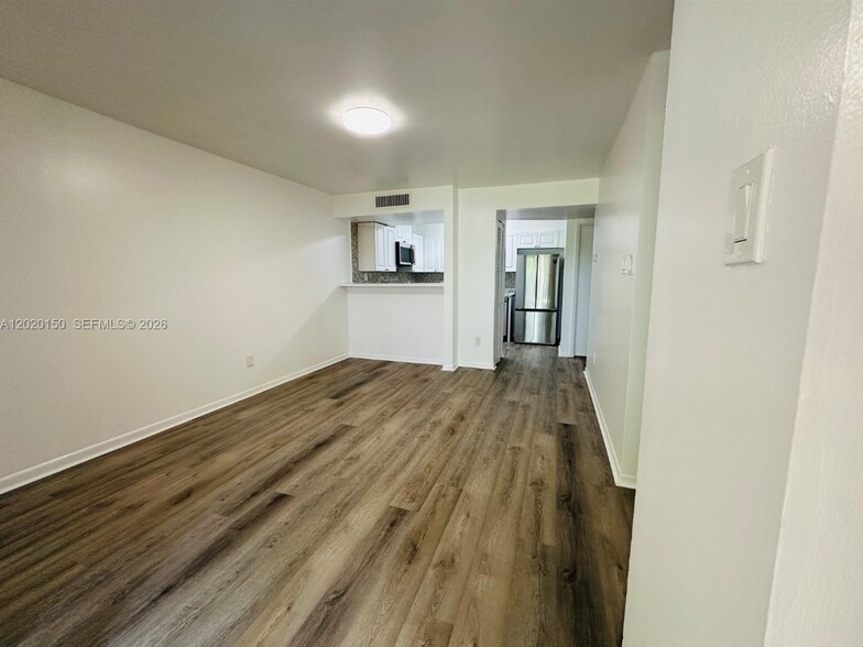 Building Photo - 15340 SW 106th Ter