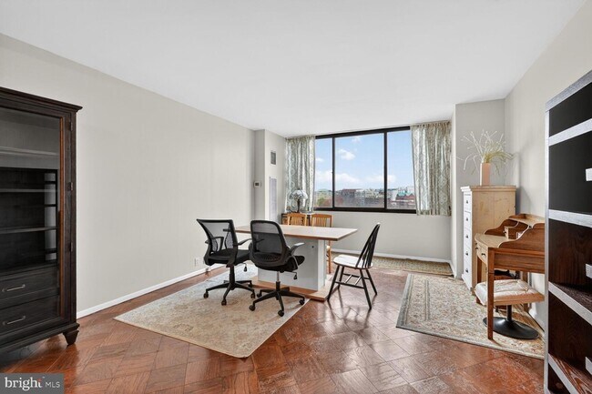 Building Photo - 2700 Virginia Ave NW