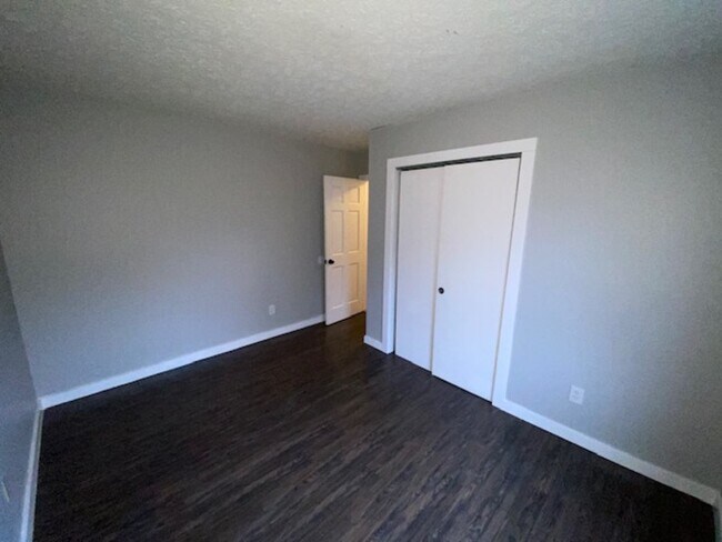 Building Photo - 3999 Poppyseed Ct