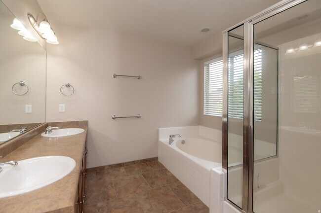 Building Photo - 3422 W Mount Cortina Way