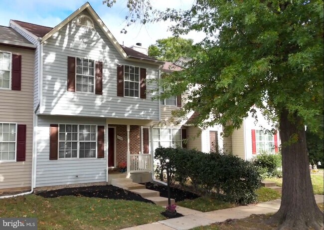 Building Photo - 11170 Hamlet Ct