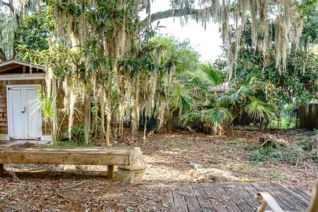 Building Photo - Three Bedroom Home in the Heart of Port Royal