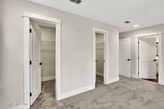 Building Photo - 8859 AMALFI Ct