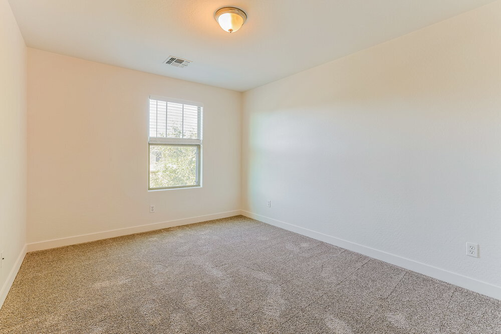 Building Photo - 11050 E Segura Ave