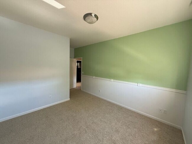 Building Photo - COMING SOON! Spacious 4 Bed 3 Bath Two-Story Home in Curti Ranch