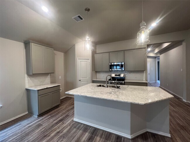 Building Photo - 10818 Cassiopeia Creek Cir