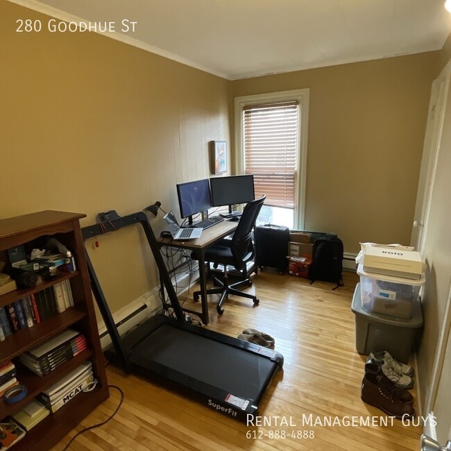 Building Photo - 280 W Goodhue St