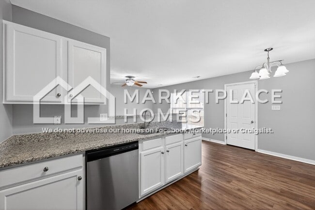 Building Photo - 3905 Harvest Crest Dr