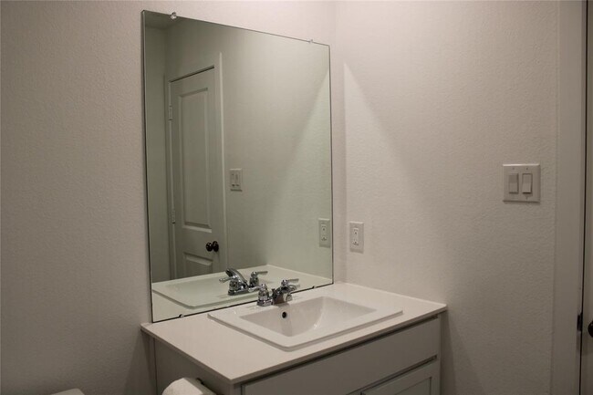 Building Photo - 3036 Dawn Sound Dr