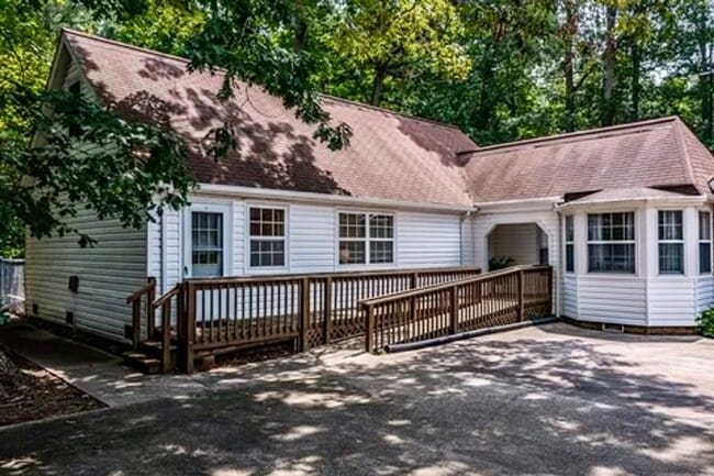 Building Photo - COMING SOON | Spacious 3-Bedroom Home with Approximately 2,500 Sq. Ft. in the Heart of Kilmarnock...