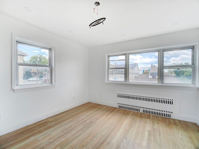 Building Photo - 1110-1112 73rd St
