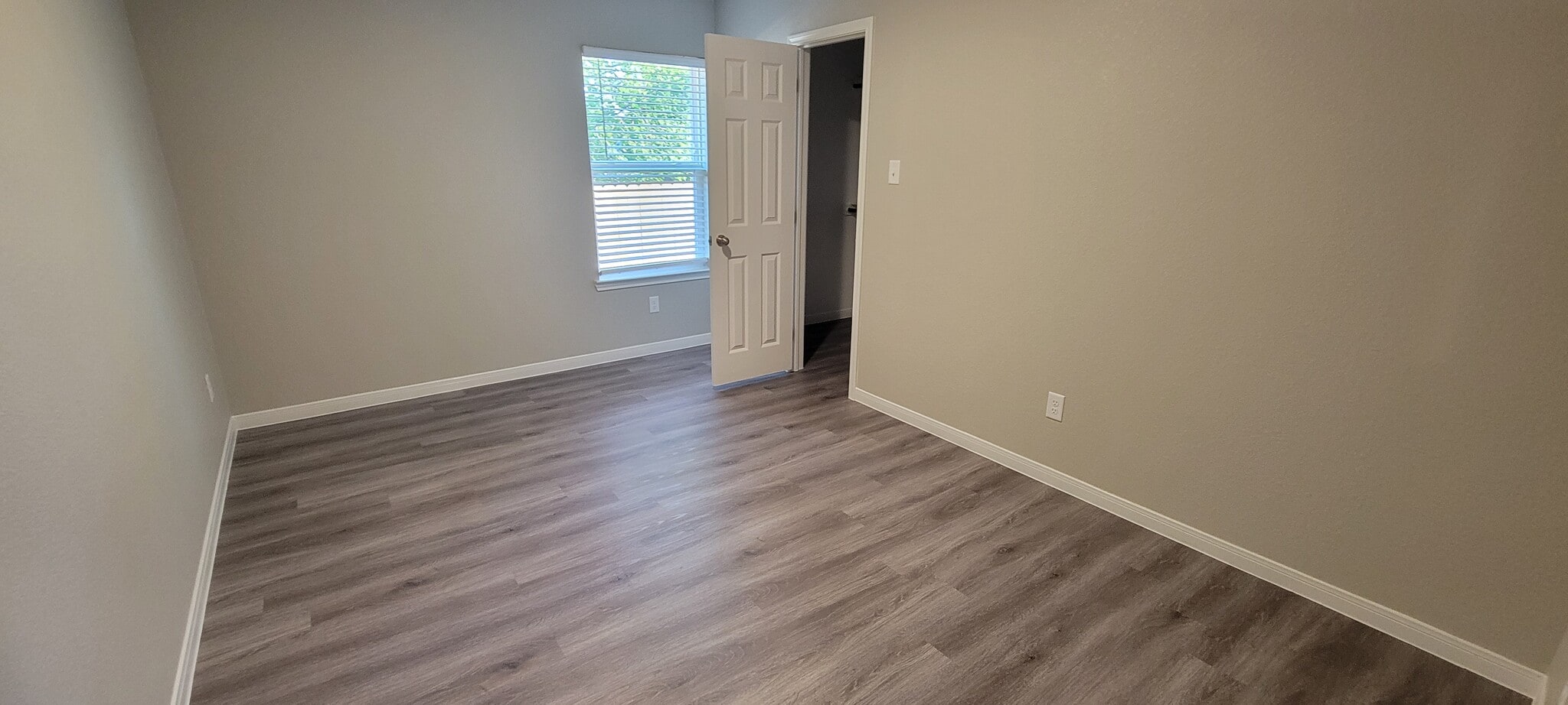 Building Photo - 1618 Indian Trl