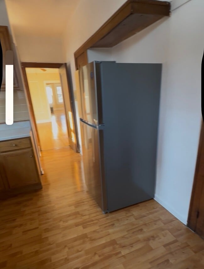 Building Photo - 7825 S Phillips Ave