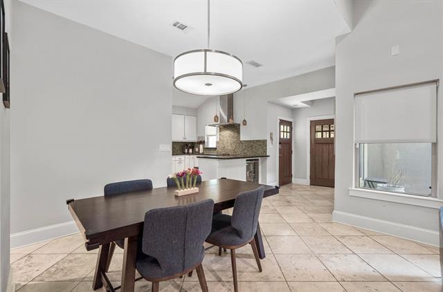 Building Photo - 4319 Cabell Dr