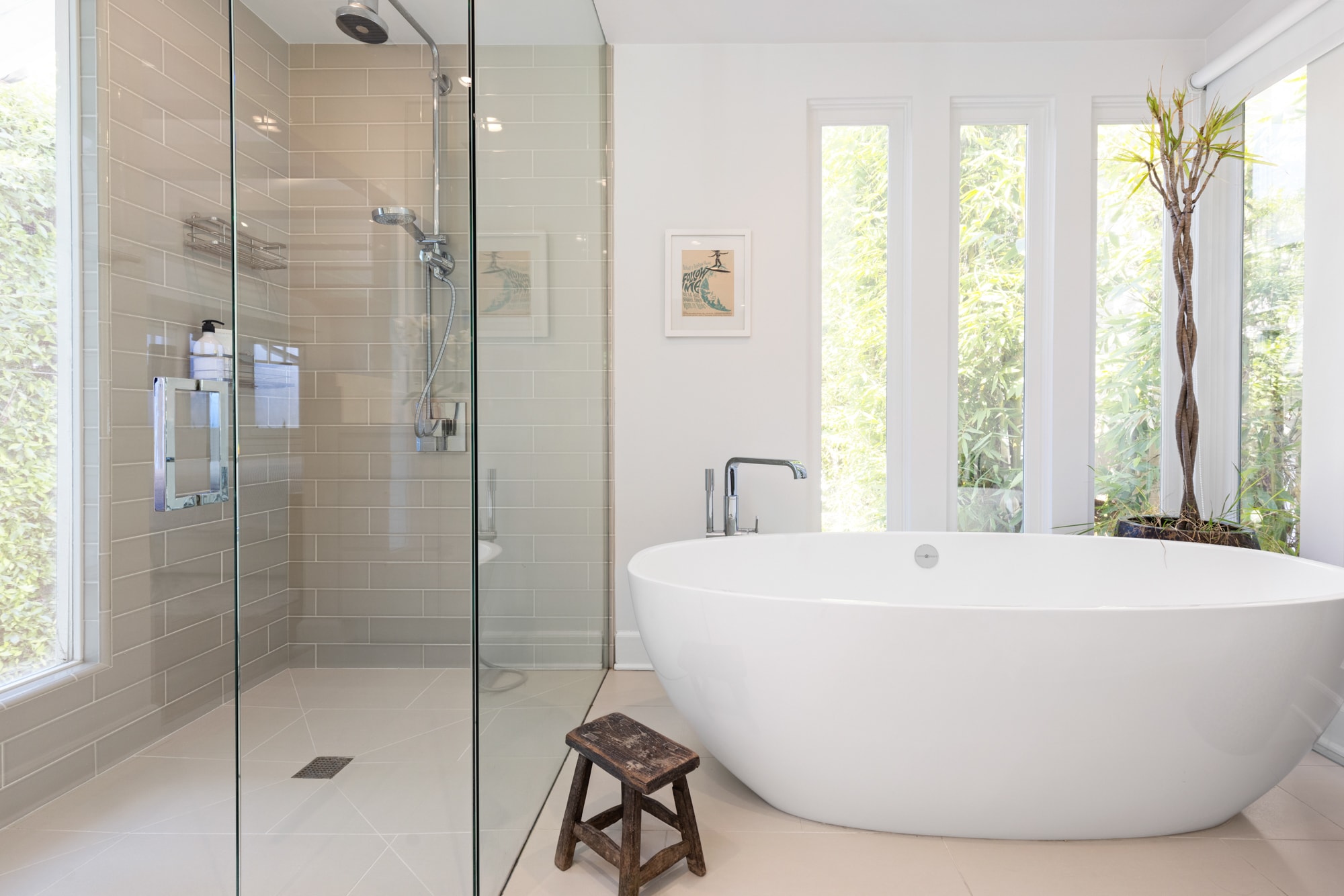 Building Photo - 241 Windward Ave