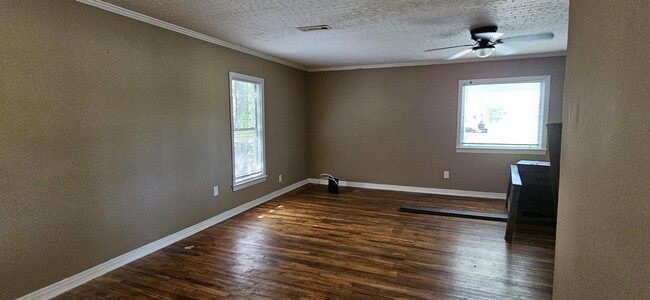 Building Photo - 310 W Lafayette St