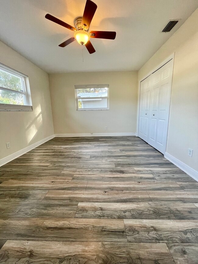 Building Photo - 1732 Bellemeade Dr