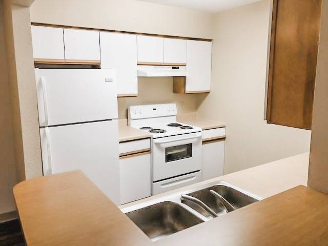 Building Photo - 2106 Stirrup Ln