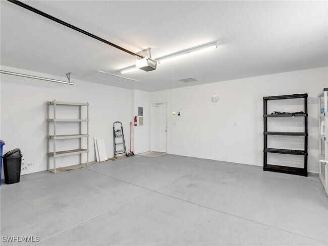 Building Photo - 15329 Laughing Gull Ln