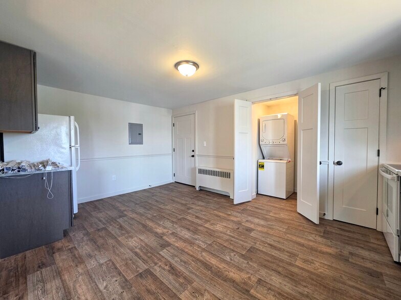 Building Photo - 2622 Creek Hill Rd