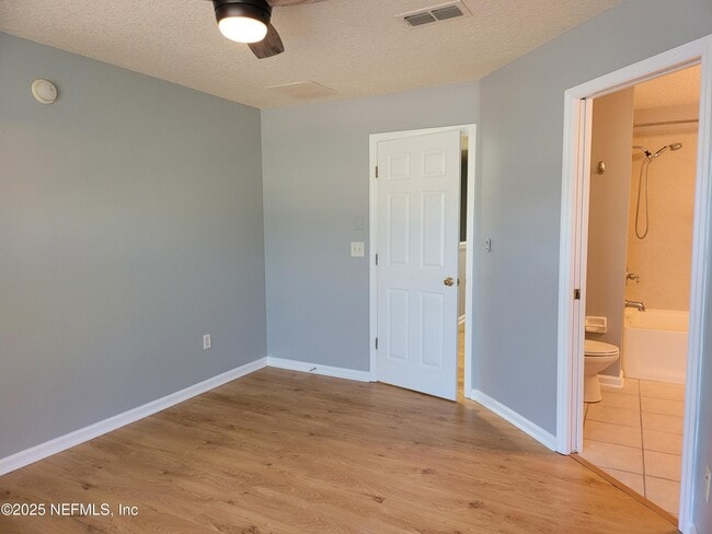 Building Photo - 1491 Fieldview Dr