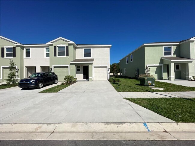 Building Photo - 11127 Crescent Deer Dr