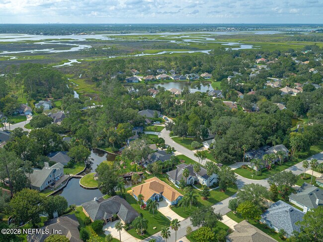 Building Photo - 1593 Blue Heron Ln