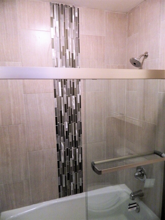 Building Photo - Long Term Rental- Dillon Valley East S205