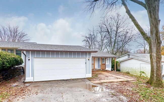 Building Photo - 7006 Shelton Ct