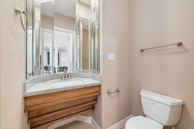 Building Photo - 32610 Whitburn Trail