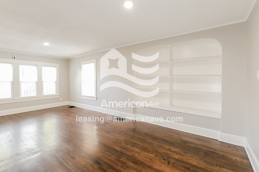 Building Photo - 3525 Ruby Ave