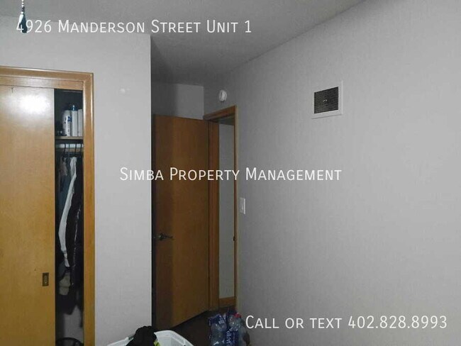 Building Photo - 4926 Manderson St