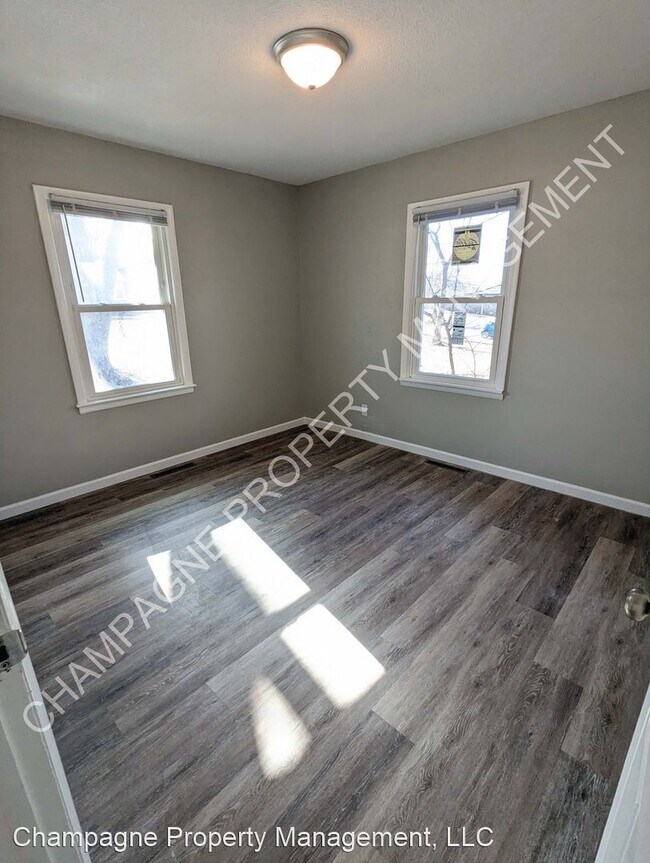 Building Photo - 3 br, 1 bath House - 5806 Fairlane Dr.