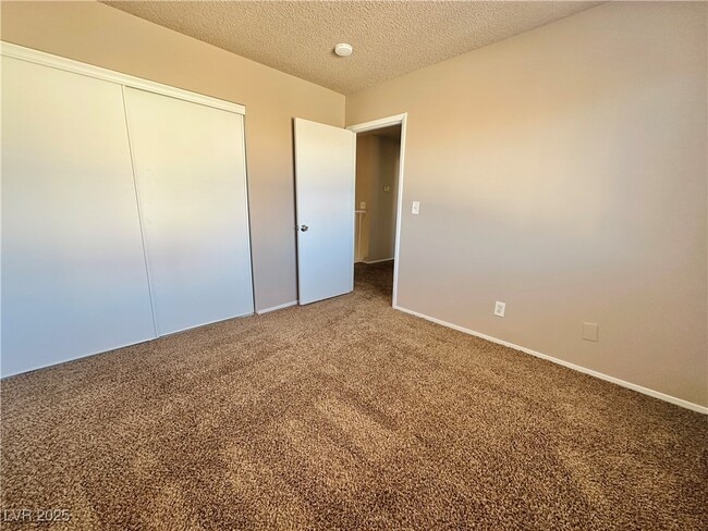 Building Photo - 6712 Reggie Cir