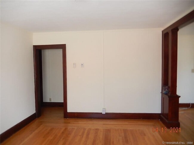 Building Photo - 25 Pratt St