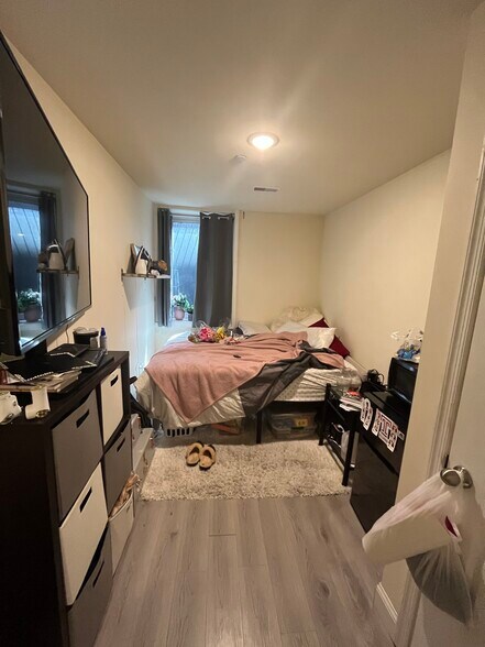 Building Photo - 1529 N 15th St