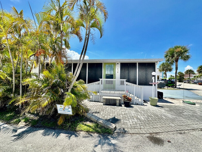 Building Photo - 436 Nettles Blvd