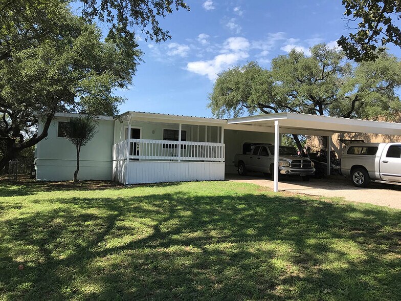 Front Exterior - 1304 W Lakeland Dr