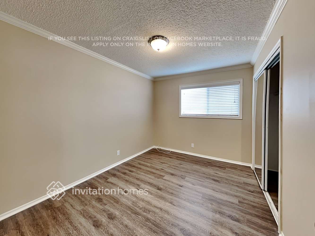 Building Photo - 24416 Island Ave