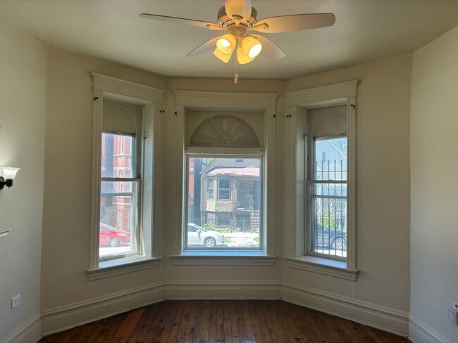 Building Photo - 9035 S Burley Ave