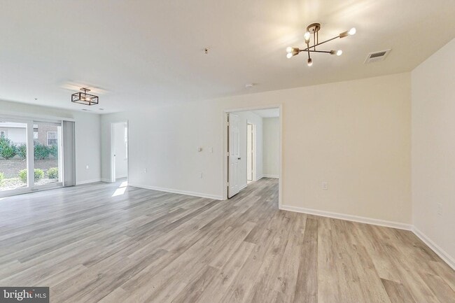 Building Photo - 15300 Diamond Cove Terrace