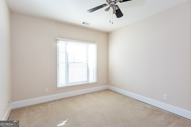 Building Photo - 1655 Woodward Way