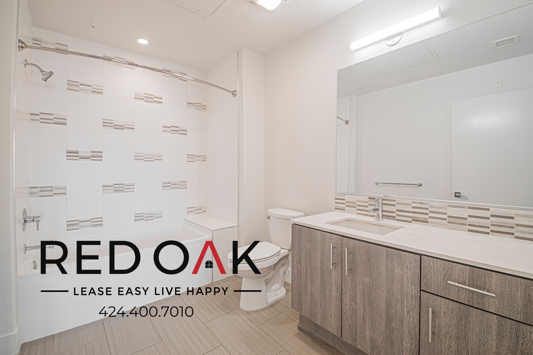 Building Photo - 1331 W 7th St