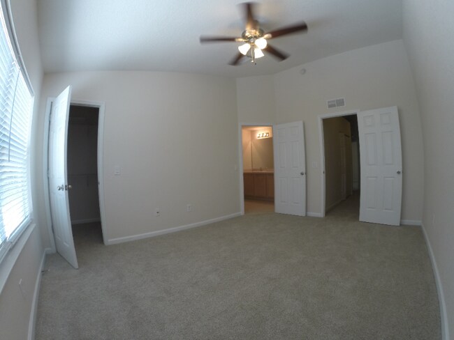 Building Photo - 4103 SW 54th Cir