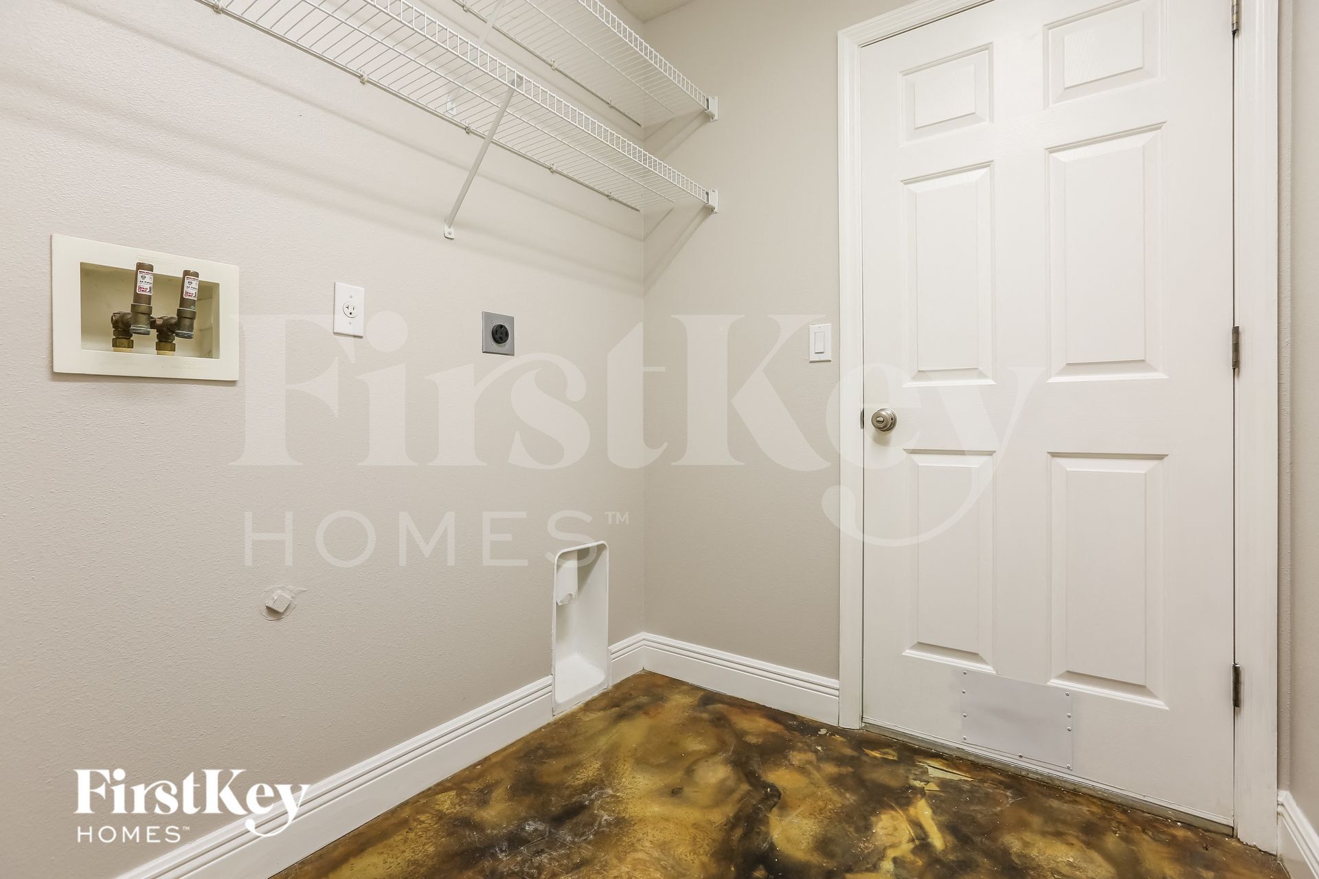 Building Photo - 1009 Lasseter St