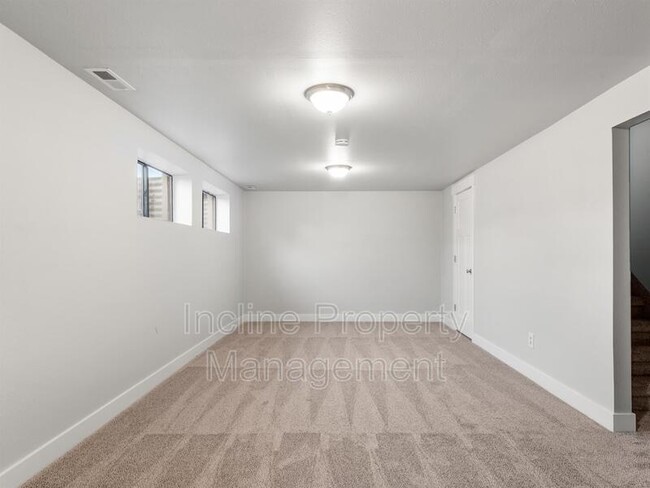 Building Photo - 1117 N 980 W St