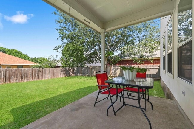 Building Photo - 111 Brazos Ln