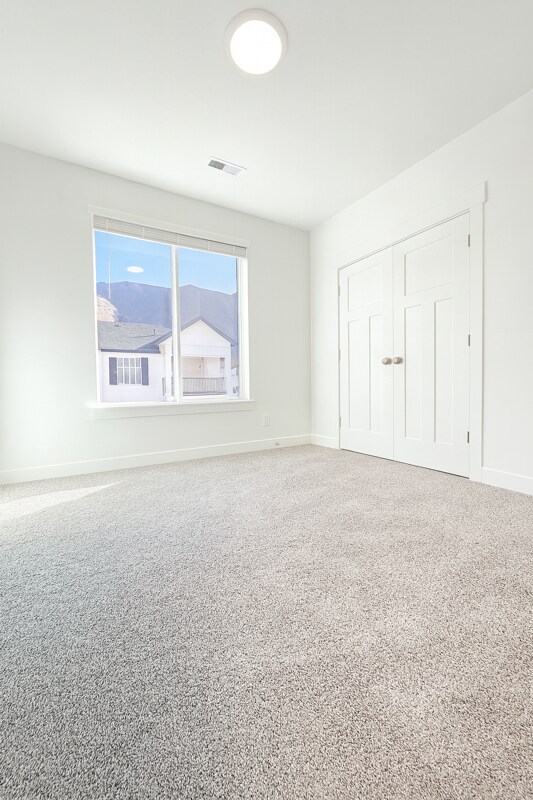 Building Photo - 4777 Alder Dr